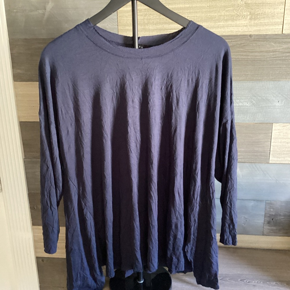 Comfy USA Relaxed Fit Navy  Blue Size Med Tunic Blouse